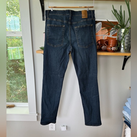 Goodfellow Dark Rinse Denim Slim Fit Straight Leg Total Flex Jeans Sz 32 x 32 - Picture 4 of 11